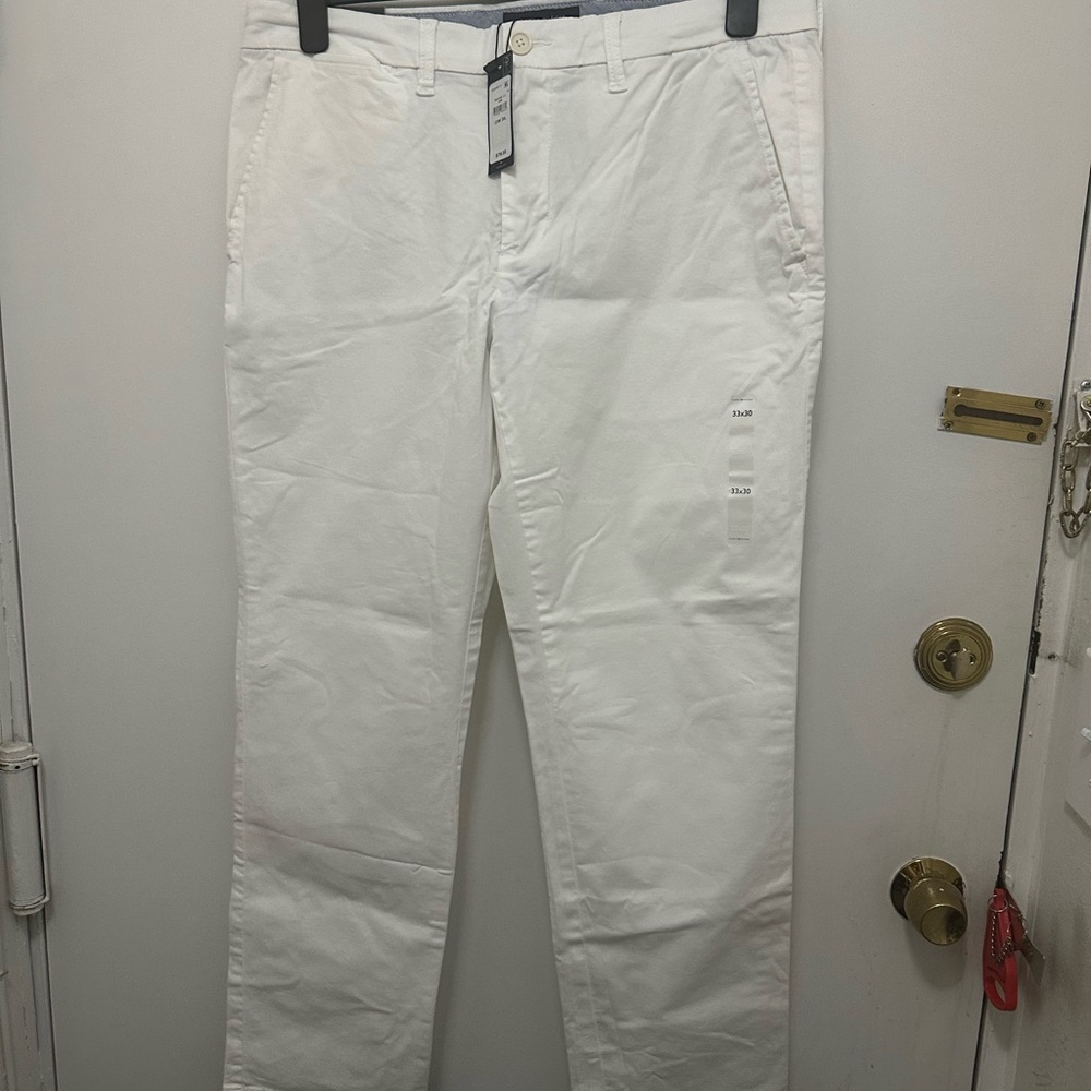 Tommy Hilfiger Men's Classic White Chinos